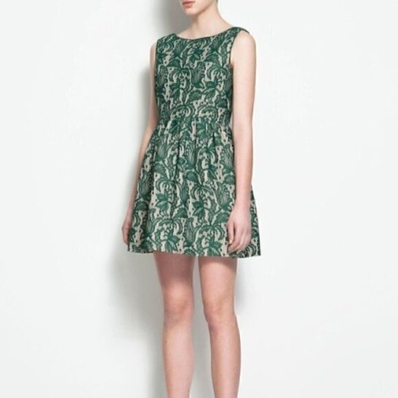 Zara Women Sleeveless Emerald Green Lace Princess Dress Size S - Picture 1 of 16